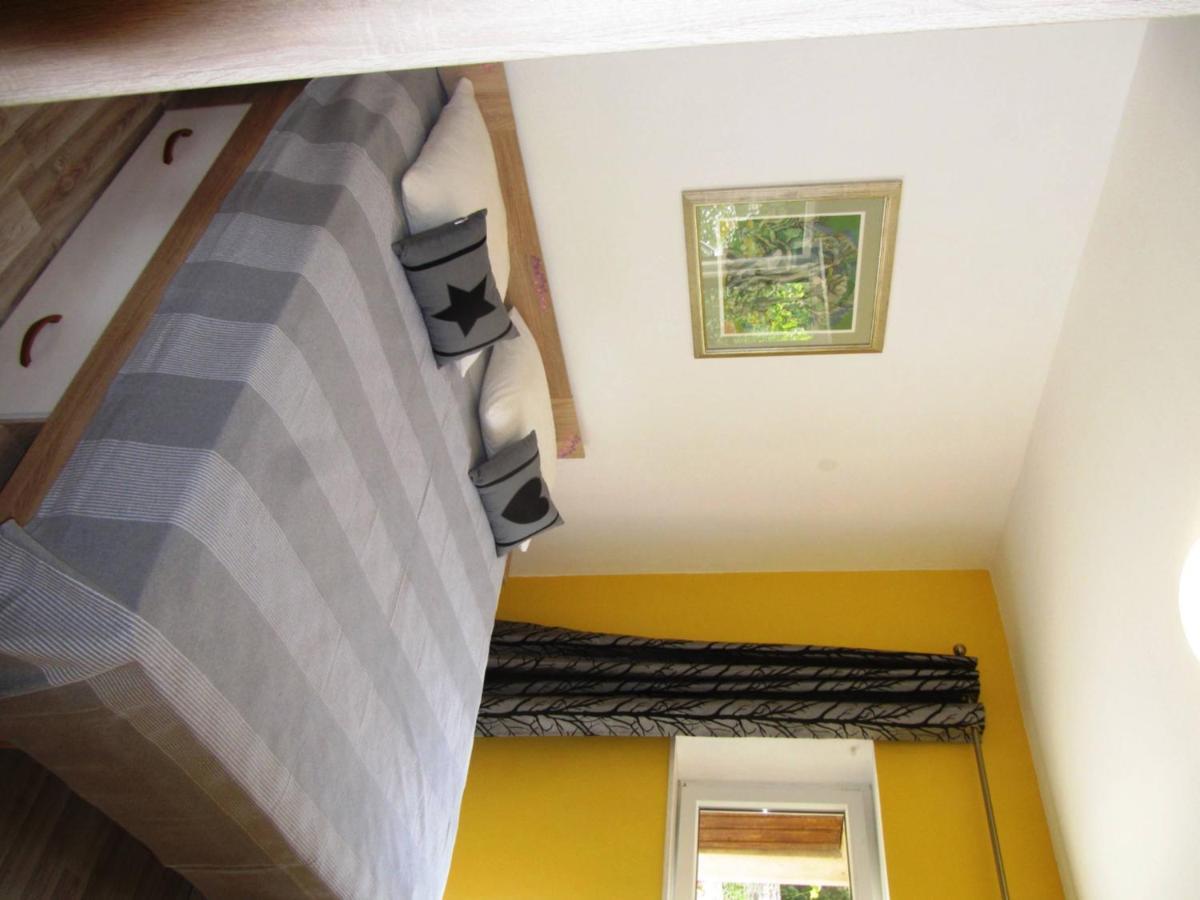 Apartmans And Rooms Dunjini Dvori Korčula Exterior foto
